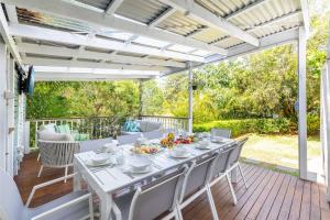 Tropicality - Private family retreat with solar heated pool