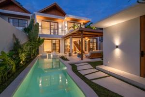 Villa LouLou Bali - Brand New Tropical 3BR Villa Next to Canggu