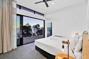 Freycinet Coastal Retreat