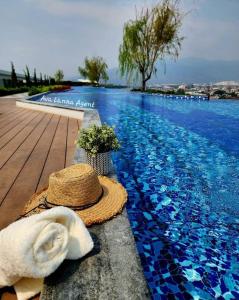 The AstraSkyRiver Luxurious 2 Full Bedroom Condo - 73 SQM