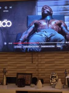 Appartement La Garenne Jacuzzi et Balcon à 15 min de Paris JO 2024 et Stade de France TARIFS PRIVILEGES SEMAINE OU MOIS DISPONIBLE