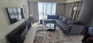 Paramount Towers - Elegant Home