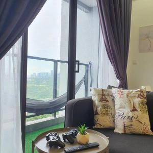 Chill-houz KL Trion 6P 2BR - 5-mins MRT - TRX Mall