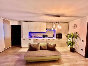 Coresi Bright Apartment Brasov