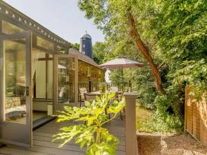 2 Bed in Legbourne 88629 - Little Carlton