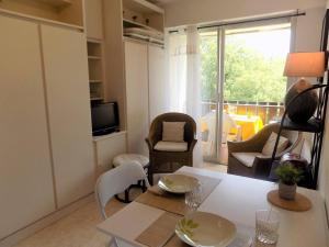 Saint Georges de Didonne - STUDIO TRES SYMPA - proche plage et centre -