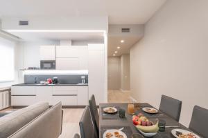 De Amicis, 25 – Nel cuore di Milano