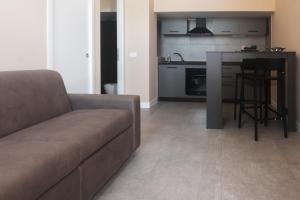 LEMON SUITES APARTMENTS