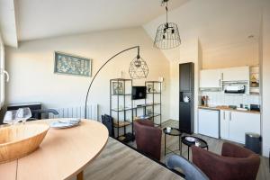 Appartements Le Repit - Vue mer a 200m de la plage : photos des chambres