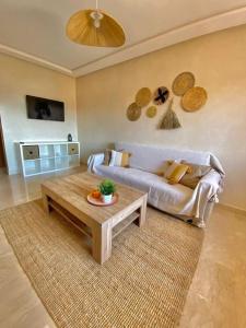 Bel appart wifi balcon et parking Marrakech centre