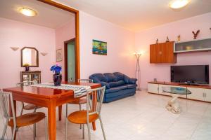 Nigido Holiday Houses Simona