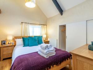 1 Bed in Mullion Cove 41377
