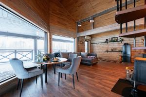 Holiday House "Brūklenes"