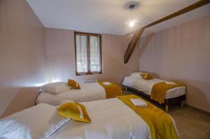 Maisons de vacances Le gite du chateau 2 : photos des chambres