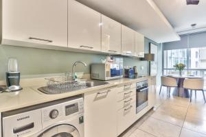 Harbour Bridge Waterfront