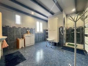 Villas Villa Anatole - parking prive - 900m Cite Medievale : photos des chambres