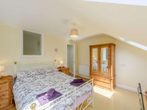 1 bed property in Bala North Wales 83765