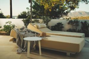 2 sea view Villas as 1 by Chania Living Stories