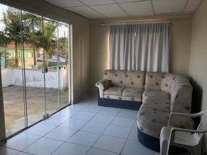 Casa na praia, com piscina, em São Francisco do Sul - Enseada - SC