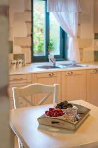 Villa Melpomene St George Retreat BY APOKORONAS-VILLAS