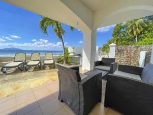 Ocean View Villa - Beauvallon villas