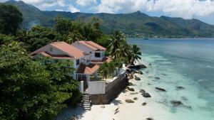 Ocean View Villa - Beauvallon villas