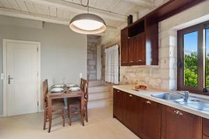 Villa Thalia St George Retreat BY APOKORONAS-VILLAS