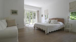 Villa Blanc - Chateau Elysium