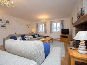 3 bed in Osmington DC213