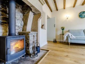 3 Bed in Wetton 79554