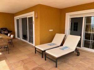 Stunning penthouse with sea view in Altea Hills