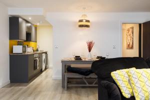 Kemara Apartments - Stunning 2 Bedroom Duplex Apartment