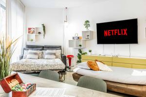 [Cozy Home SAN SIRO-DUOMO] Netflix & Design