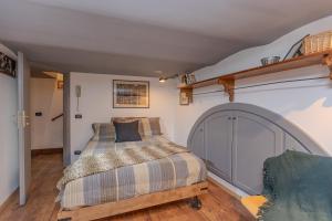 Pantheon by Rental in Rome