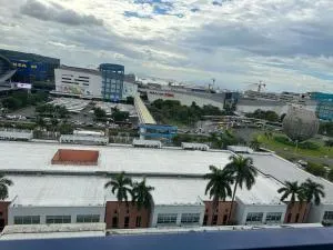 Anna's Place at Sea Residences - Cavite