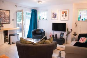 Cute & cosy 1 double bedroom garden flat