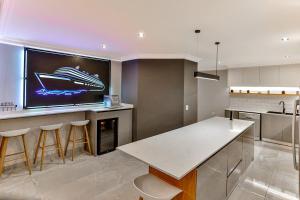 Chakas Terrace 7 - Luxurious Beach House