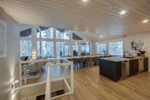 Luxury Villa Himos Hillside