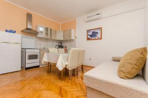 Apartments Neva 
