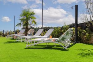 Deluxe villa with heated pool, whirpool, sea view near beautiful beach III - by Traveler tourist agency Krk ID 2402