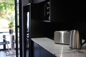 Trendy Cottage Hideaway