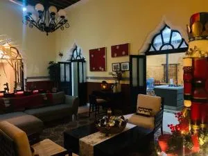 Bella Casa Colonial González con Piscina - Yalsí