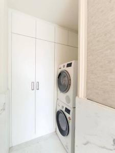 Luxury Leela residence studio apartment, near Bangalore airport,Manyata tech park