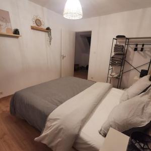 Maisons de vacances TYVAC - Maison centre Plougasnou 2 chambres- 4 voyageurs : photos des chambres