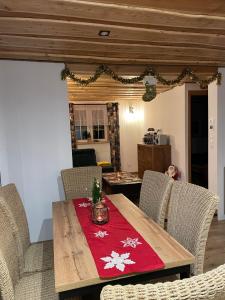 Jaśkowa Chata Bieszczady apartament z basenem