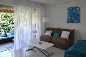 Beau studio vu mer juan les pins