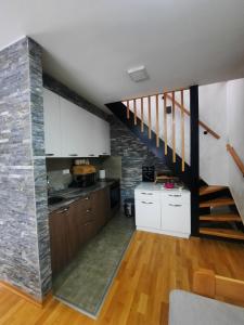 Aprtman Divčigora C14