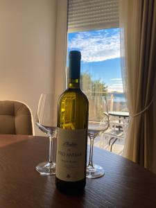 Sunny apartment in Tivat