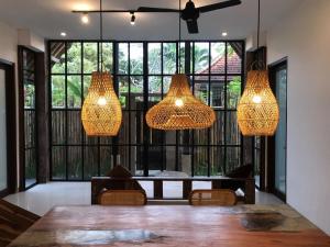 De, dalam secret nature