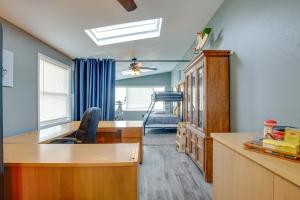 Spacious Sheboygan Home w Grill & Fire Pit!